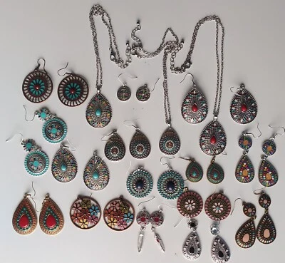 BIGIOTTERIA - ORECCHINI, ANELLI, PARURE - NUOVO A SCELTA - Immagine 1 di 2