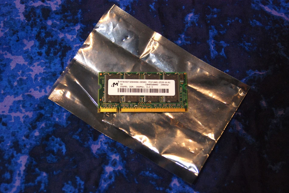 Micron 256MB PC-2100S DDR 200pin Laptop RAM MT8VDDT3264HDG-265B3   - Image 1 of 1