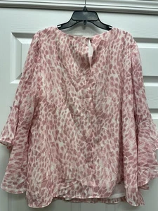 Womens 2X Pink Cream Animal Print Bell Sleeve Blouse Pit 50 29L Euc 7.00 Ship - Picture 1 of 6