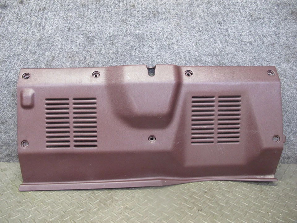 86-92 TOYOTA SUPRA MA70L MK3 MALETERO TRASERO ESCOTILLA EMBELLECEDOR CENTRAL CUBIERTA PANEL GRANATE OEM Foto 1 de 4