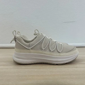 UGG LA Cloud Low Sneakers Womens White Lace Up Athletic Shoes - Picture 1 of 11