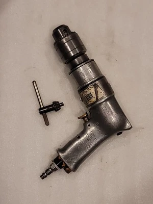 Chicago Pneumatic 1/2" Air Drill, Reversible, 1100 rpm Keyed Chuck - Image 1 of 4