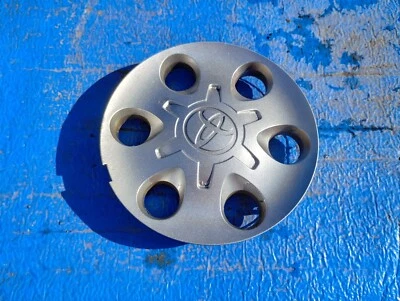 2000-2004 Toyota Tundra Sequoia Tacoma Wheel RIM Center Cap  1PC hubcap - Image 1 of 4
