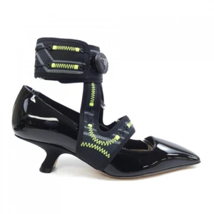 CHRISTIAN DIOR Size 38 Women's Patent Leather Pumps in Black - Picture 1 of 6