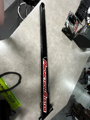 1998-2000 YAMAHA VENTURE/VMAX PROACTION SYSTEM RH TRAILING ARM - Image 1 of 4