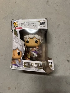 funko pop luffy gear five 1607 (la scatola è molto danneggiata) - Foto 1 di 4