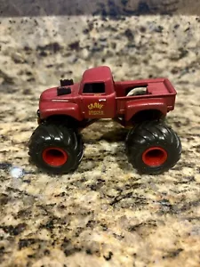 Spin Master Monster Jam Grave Digger Color Change Pickup Truck Red Wheels New - Picture 1 of 5