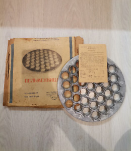 Vintage Round Metal Form for Ravioli NEW + Document + Box, Mold Maker Pelmeni