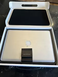 APPLE MACBOOK 13 2.4GHz INTEL CORE 2 DUO 4GB RAM 128GB SSD 2008 W ORIGINAL BOX! - Picture 1 of 20