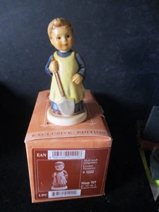 Hummel Goebel Figurine Garden Treasures 727 TMK 7  NIB Made in Germany  L464 LK - Picture 1 of 4