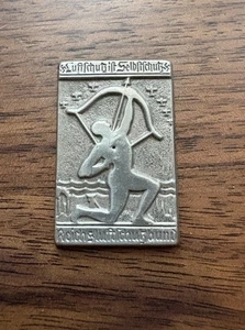 German Ww2 1939 Air Defense Is Self Defense Donation Pin/badge - Picture 1 of 2