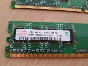 Hynix HYMP112U64CP8-Y5 AB-C  (2GB DDR2 PC2-5300U 667MHz DIMM 240-pin) Memory - Picture 1 of 2