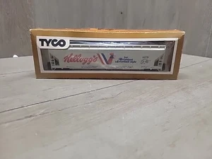 NEW IN BOX TYCO KELLOGS CENTER FLOW HOPPER TRAIN CAR HO SCALE ACFB 52311 - Picture 1 of 6