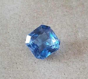 Piedra preciosa suelta de laboratorio de turmalina Paraiba azul AAA impecable de 5,78 quilates cultivada corte octágono - Imagen 1 de 9