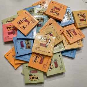 Post-it Super Sticky Pads in Multi Colors 3 x 3 90/Pad 30 Pads/Pack - Picture 1 of 4