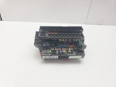 BMW Z4 E89 2.0 PETROL FUSE BOX 2013 9154971 - Image 1 of 4