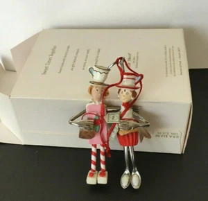 Hallmark Keepsake Sweet Times Together Ornament 2007 - Picture 1 of 7