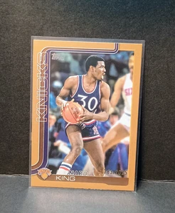 2025-26 Topps NBA Flagship Bernard King Gold /2025 New York Knicks - Bild 1 von 2