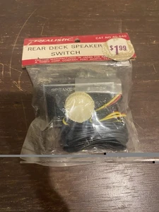 REALISTIC RADIO SHACK Auto Rear Speaker Switch No 40-540 NOS - Picture 1 of 2
