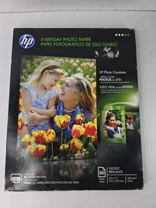 HP Everyday Fotopapier glänzend 8-1/2”x 11” (50 Blatt/Packung) Q8723A NEU geöffnete Verpackung - Bild 1 von 17
