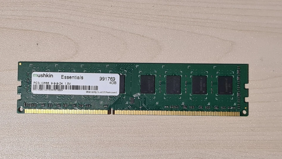 Muskkin Essentials 991769 4GB PC3 10666 -  1 x  Memory Module - Image 1 of 1