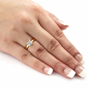 1Ct Princess Cut DVVS1 Simulated Diamond Solitaire Ring 18K Yellow Gold Plated - Picture 1 of 4