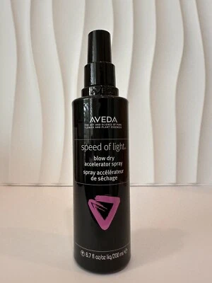 Spray acelerador de secado por soplado Aveda Speed of Light 6,7 oz Foto 1 de 3