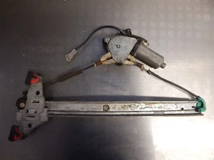 ORIGINALE 96-04 MERCEDES SLK R170 NS LATO PASSEGGERO REGOLATORE MOTORE LUNOTTO - Foto 1 di 3