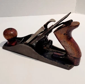 VINTAGE STANLEY USA 9 1/2" GLATTER BODEN HOLZHOBEL -- GUTES FUNKTIONALES TISCHLERWERKZEUG - Bild 1 von 10