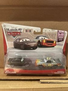 Disney Pixar Cars 2012 taza de pistón Bob Cutlass y Darrell Cartrip paquete de 2 nuevo en caja - Imagen 1 de 5