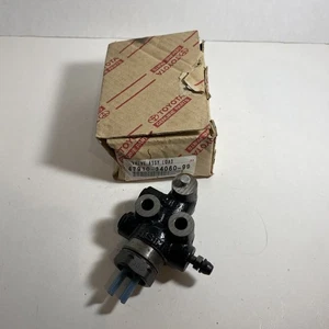 Conjunto de válvula de dosificación de detección de carga OEM Toyota 47910-34060 Tundra 2000-03 - Imagen 1 de 7
