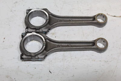 Triumph Thruxton 1200 R 2017 bielas Foto 1 de 4