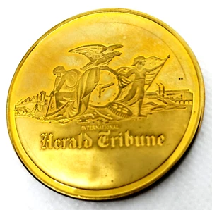 1887-1987 100th Anniversary of the International Herald Tribune  Medal In Box - Picture 1 of 9