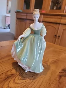 Royal Doulton Fair Lady Green See Description VCG No Chips - Foto 1 di 12