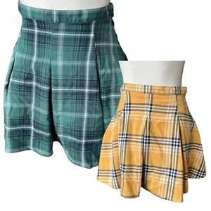 Lot 2 SO green yellow plaid pleated flare mini skirts high rise women size 7 - Picture 1 of 9