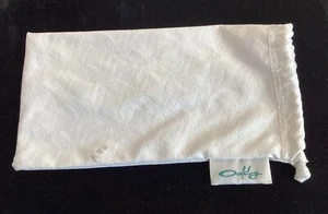 OAKLEY Microfiber Case Soft Pouch Cleaning / Storage Bag for Sunglasses - White - Picture 1 of 5