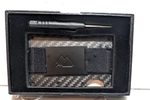 Mountain Voyage Minimalist Wallet For Men- Slim RFID Wallet, Carbon Fiber - Picture 1 of 5