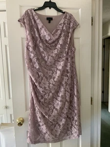 Damenkleid Größe 24 W EUC - Bild 1 von 5