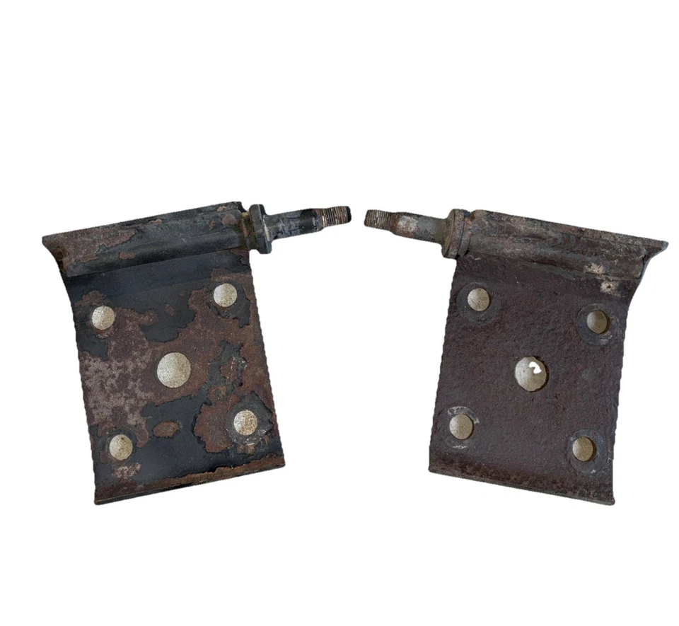 Jeep AMC 20 hoja trasera resorte a eje placa perno en U CJ5 CJ7 CJ8 amortiguador trasero Foto 1 de 4