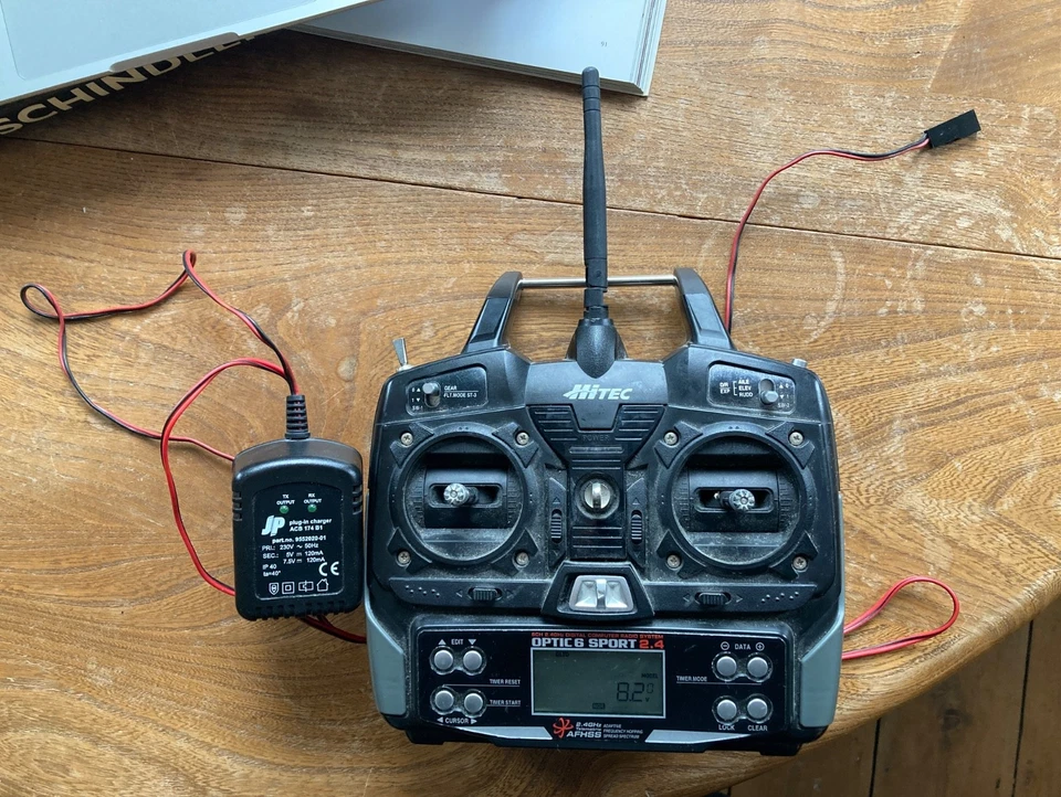 HITEC OPTIC 6 SPORT 6 Channel Radio Control 2.4GHZ TRANSMITTER - Image 1 of 4