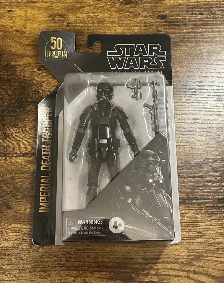Figura de acción Hasbro Star Wars The Black Series Archive Imperial Death Trooper Foto 1 de 4