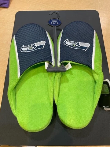 Seattle Seahawks Mens Foco NFL Team Jersey Mesh Slippers Cover