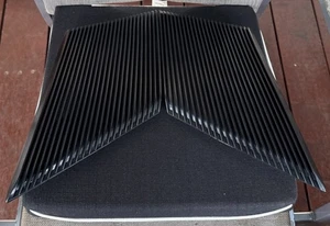 DATSUN 1973-77 SUNNY (B210) 120Y COUPE RHS-LHS REAR QUARTER VENTS MOULDS GRILLS! - Bild 1 von 24
