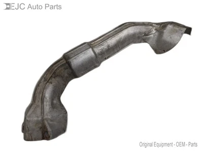 Exhaust Crossover Heat Shield For 04-05 Chevrolet Venture  3.4 10236841 FWD - Image 1 of 4