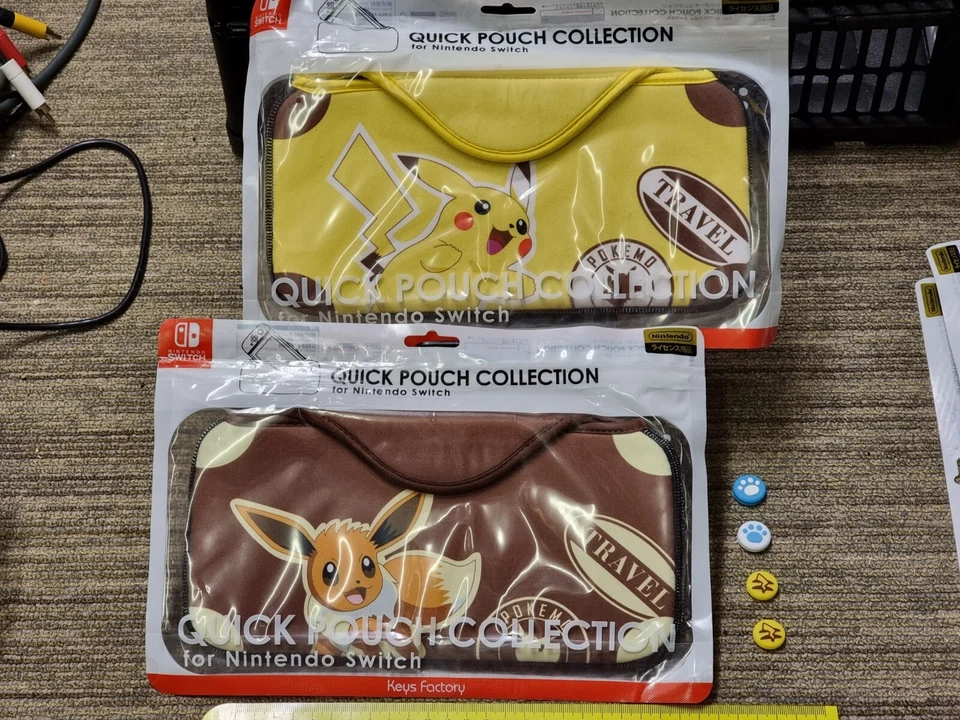 2 NINTENDO SWITCH CONSOLE CARRY CASE QUICK POUCH Pikachu Eevee 4 JOYCON GRIP NEW - Image 1 of 2