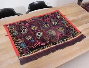 Kyrgyz Embroidery Wall Hanging 25.20" x 36.81" VINTAGE FAST Shipment 14547 - Picture 1 of 11