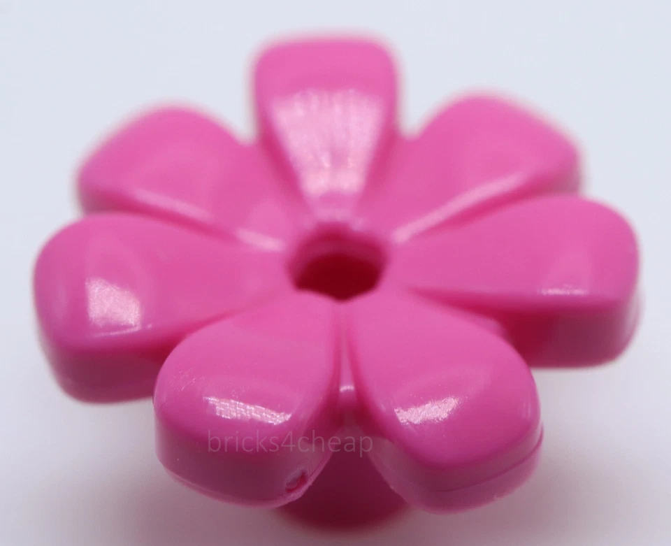Lego 20x Dark Pink Friends Accessories Flower with 7 Thick Petals and Pin Plant - Image 1 of 1