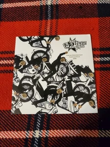 VOLCOM FEATURED ROCK 2008 Skateboards/Skateboarding RARE - Picture 1 of 2