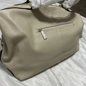 NWT ORA DELPHINE Leather Women Purse Ivory  - Picture 1 of 17