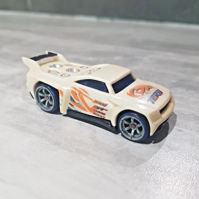 Voiture Hot Wheels AcceleRacers Bassline 2005 - Photo 1/4
